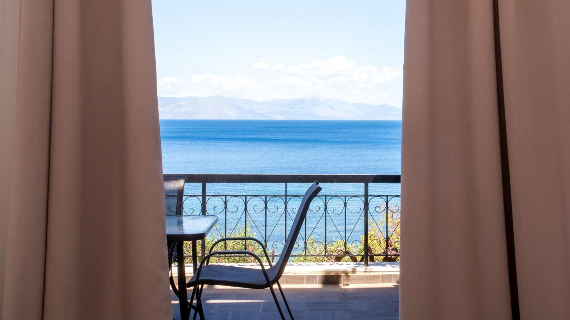Ionian Kaizer Boutique Apartman Ahílio Kültér fotó